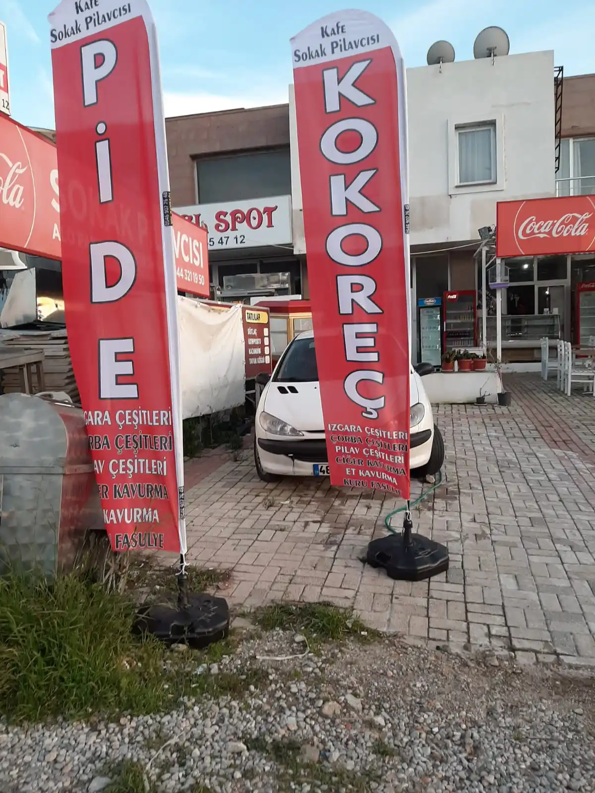 Kokoreççi Yelken Bayrağı-3