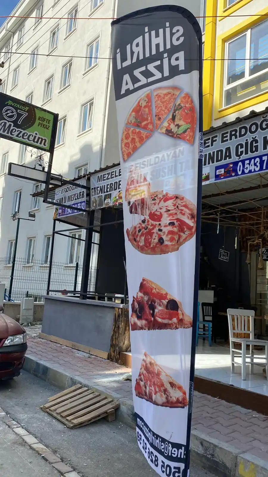 Pizzacı Yelken Bayrağı-15